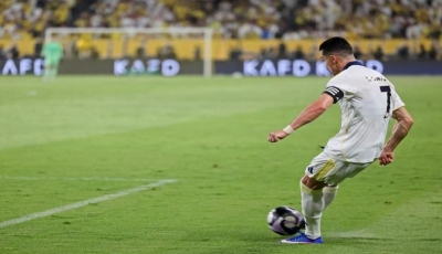 النصر بطلا للدوري السعودي للمرة العاشرة