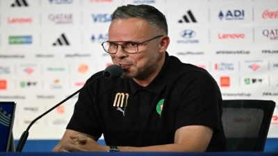 مدرب المغرب يستبعد 6 لاعبين تواجدوا في كأس العالم 