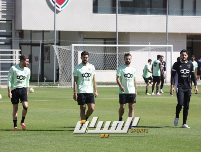 شاهد ..  الميدان الرياضي  يرصد تدريبات النشامى استعدادًا لودية سوريا